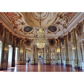 Loccor Fabric 7x5ft Luxurious Palace Backdrop for Photography Aristocratic Castle Chandelier Royal Palace Interiors Background Wedding Ceremony Photoshoot Girls Lover Portrait Photo Studio Props