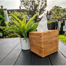 Generic Rattan Square Tissue Holder Box Cover, Tissue Box Rattan, Rattan Square, Rattan Box Tissue Tissue Paper Organizer Hand Woven Natural material Size 14.5 * 14.5 * 14.5* Comes with a, AFT002