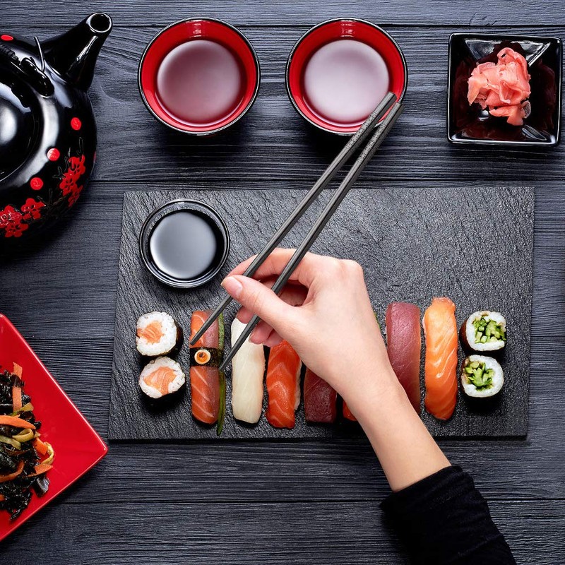 Annvchi 10 Pairs Japanese Chopsticks Black Chopsticks for Asian Crockery