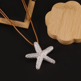 Hremhoo Coastal Seashell Starfish Necklaces for Women Big Conch Starfish Pendant Necklace Summer Beach Shell Necklaces Mermaid Costume Jewelry for Women (starfish, silver)
