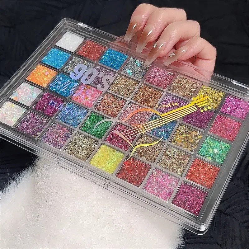 Paleta 40 Sombras Lentejuelas Intensas Brillos Y Zsy