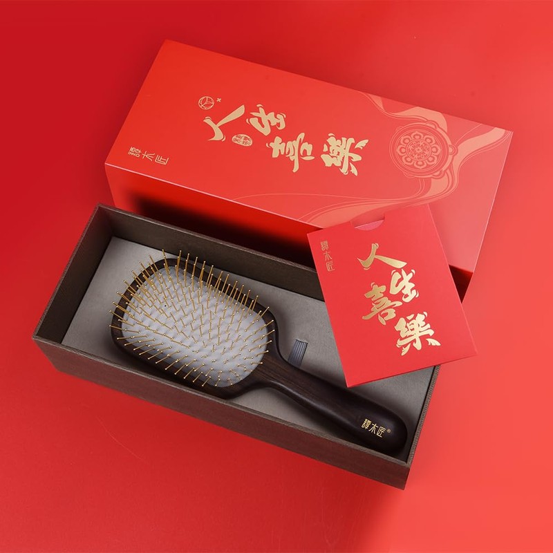 TAN MUJIANG Wooden Hair Brush with Taiko Pattern Design -