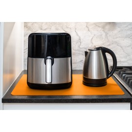 GASARÉ, Set of 2, Extra Large, Thick, Silicone Mats for Kitchen Counter, Heat Resistant Mats, Countertop Protector, Non-Slip, Easy to Clean, 25 x 17 Inches x 1.4mm, Orange