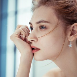 Moonstone Earrings Dangle Earring for Women 925 Sterling Silver Rainbow Synthetic Moonstone Jewelry Flower Moonstone Earrings Birthday Gift for Women