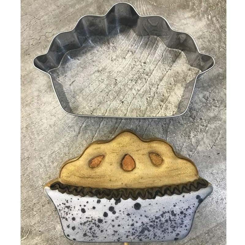 LILIAO Thanksgiving Pumpkin Pie Cookie Cutter - 4 x 2.6