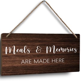Farmhouse Kitchen Wall Décor, Meals & Memories are Made Here Sign, 10x6 Inch Rustic Wood Kitchen Signs Dinning Room Wall Décor, Family Home Wall Gift Plaques