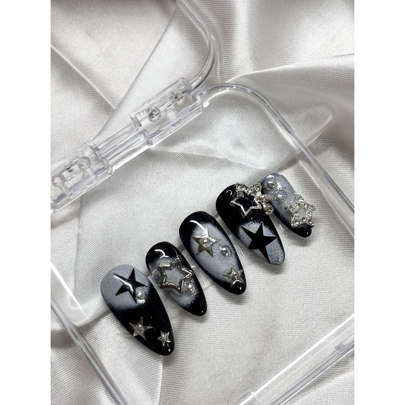 Black Star Nail Tips - Stiletto / 블랙 스타 네일팁
