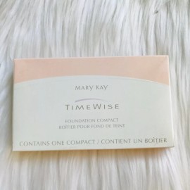 Mary Kay NOS Mary Kay FOUNDATION COMPACT  869100 PLATINUM Empty Refillable NIB NEW