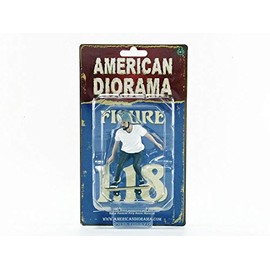 Skateboarder Figurine II for 1/18 Scale Models by American Diorama 38241