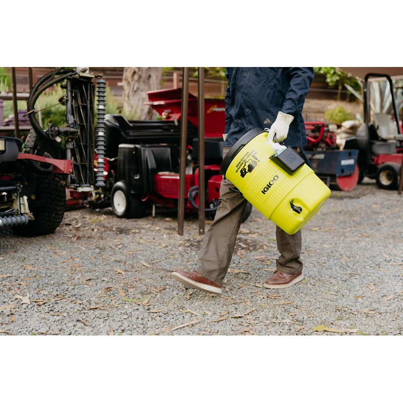 Igloo Hardsided Commerical Acid Green 5-Gallon Seat Top Wash Station