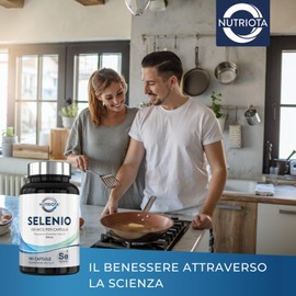 Integratore alimentare di selenio 100 mcg - 180 capsule - Il selenio contribuisce alla normale funzione del sistema immunitario e alla normale funzione tiroidea - Prodotto nel Regno Unito - Nutriota