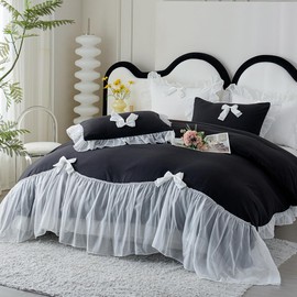 IHOUSTRIY Duvet Cover Queen Size, Ruffle Beddding Set with Bowtie, 3 Pieces Comforter Cover Set with Zipper Closure, Girl Princess Bedding with Pillowcase - Black, Queen