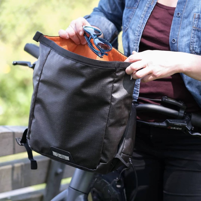 Two Wheel Gear - ALPHA Handlebar Bag (6 Litre) –