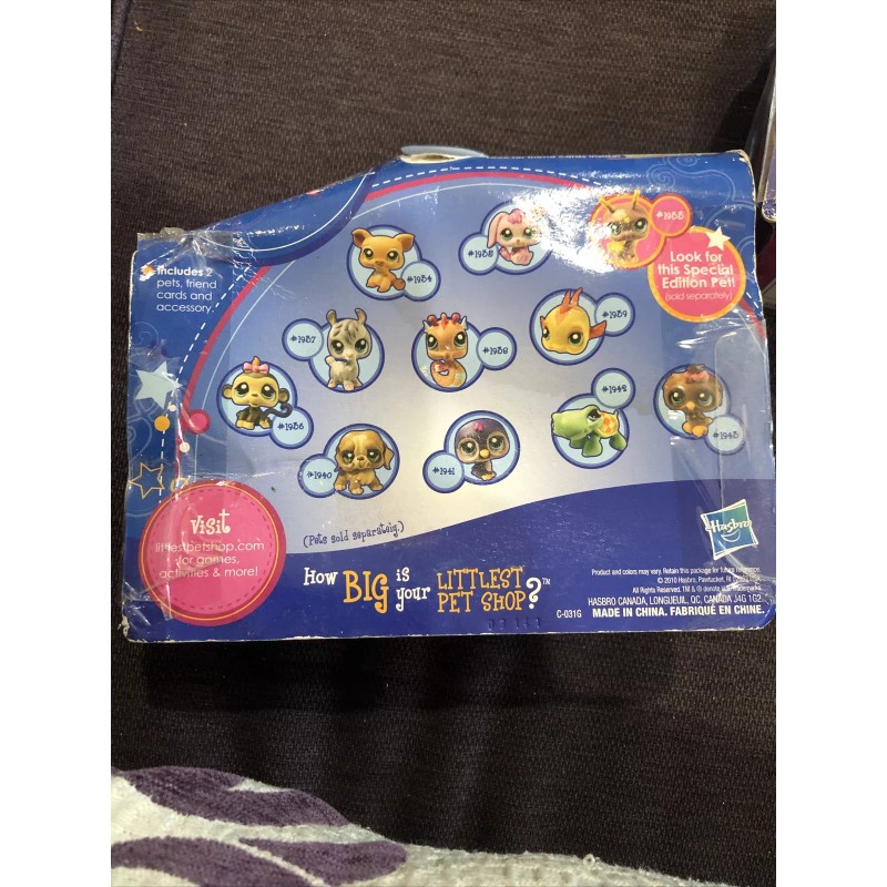 Littlest Pet Shop Prized Pets Blush and Bashful Pink Bunny