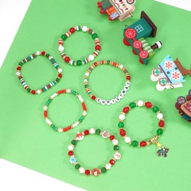 Christmas Beaded Heishi Bracelets for Women Cute Xmas Tree Bracelets Reindeer Snowmen Stretchy Holiday Bracelet