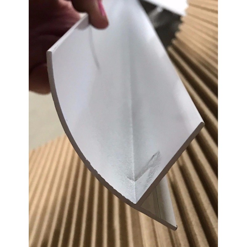 Yellow Dog 46" White Aluminum Lower Sidewall Radius Bottom Trim