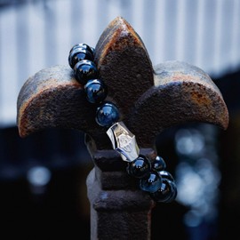 AWNL Men's Beaded Bracelet with Sterling Silver Hamsa Hand Charm 10mm Hawk's Eye Energy Healing Gemstone Bracelet Birthdays Anniversaries Festivals Gift for Men