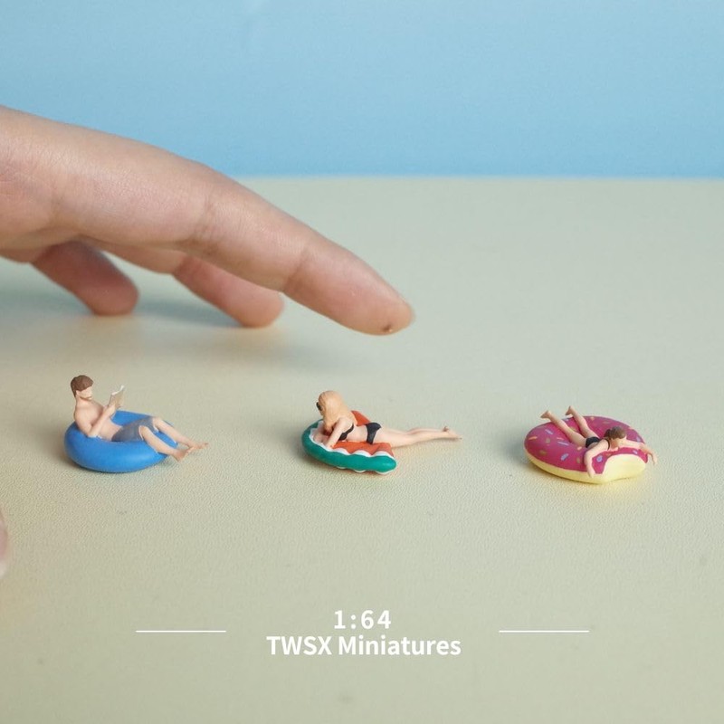 3pcs Pool Queue Models 1:64 Scale for Macro Photography