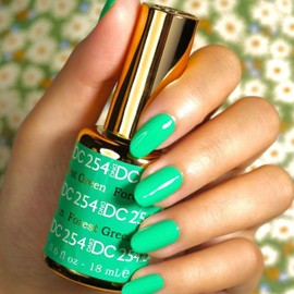 DND DC Gel Polish Set, Green Collection, UV/LED Gel Polish and Air Dry Nail Lacquer, Matching Chip-Free Polish Duo, 254 Forest Green, 0.5 Fl Oz