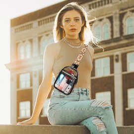 Clear Fanny Pack Cross Body Bag for Women Transparent Chest Bag Crossbody Purses with Adjustable Guitar Straps for Sports, Beach, Events, Concerts