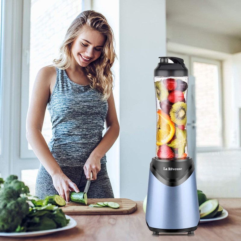 La Reveuse Smoothies Blender Personal Size 300 Watts with 18