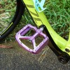 Corki Cycles 特大フラットマウンテンバイクペダル アルミ合金MTBペダル 幅4インチプラットフォームペダル - 9/16インチ - パープル