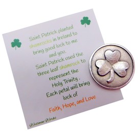Westmon Works Irish Pocket Token Metal Holy Trinity Shamrock Legend Prayer Set with Story Card Trinket Made in Italy
