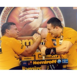 JOHN BRZENK ARM WRESTLING CHAMPION 8X10 SPORTS ACTION PHOTO (V)