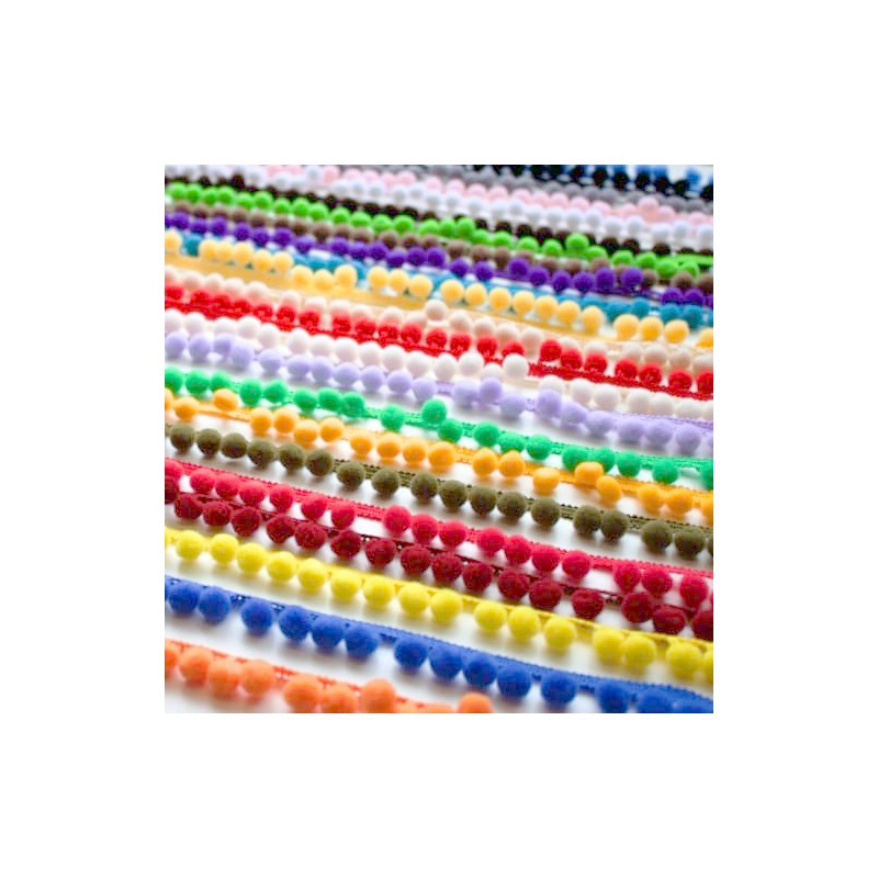 Craft Cult 18mm Medium Pom Pom Bobble Trim Braid -