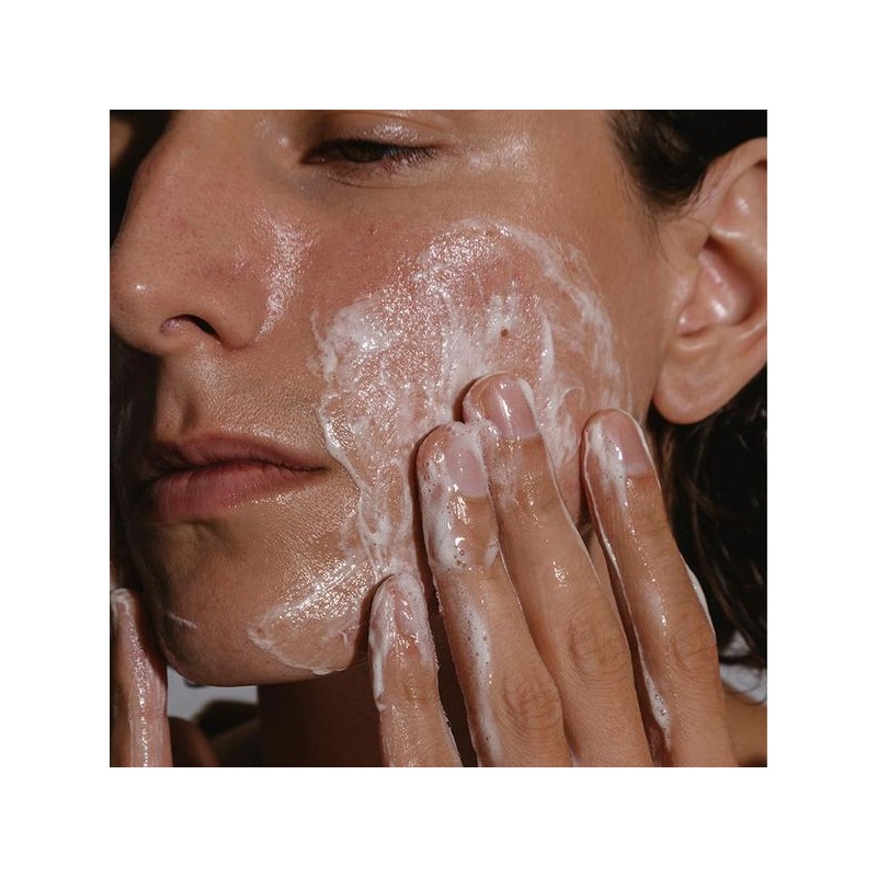 Madara Acne Sebum Control Clear Skin Wash 140ml