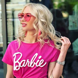 Yoela OLIN Heart Thick Oversized Rimless Sunglasses One Piece Heart Shape Eyewear Colored Sunglasses for Women Rose Heart