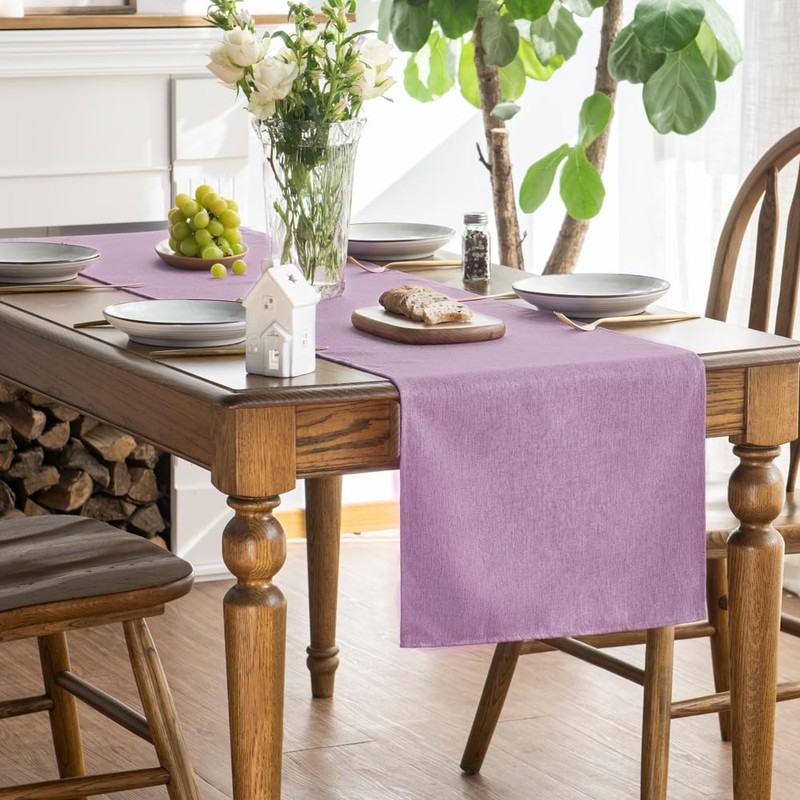 Artoid Mode Pink Washable Table Runner, Seasonal Holiday Kitchen Dining