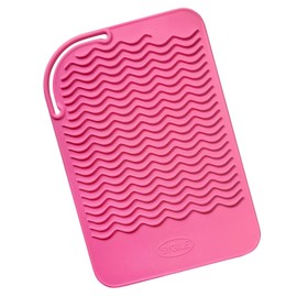 Sygile - Alfombrilla de viaje de silicona resistente al calor de 28 x 19 cm, con almohadilla anticalor para alisadores de pelo, rizadores, planchas planas y otras herramientas de estilo caliente, color rosa