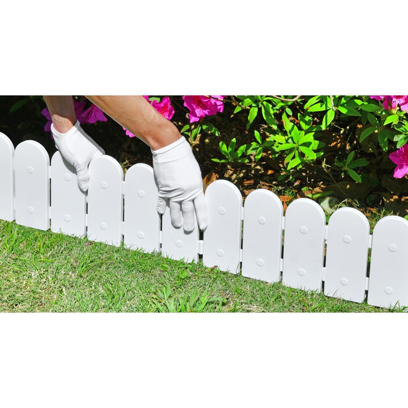 Evelyne Garden Border Edging: Wooden Fence Design - 16pcs White