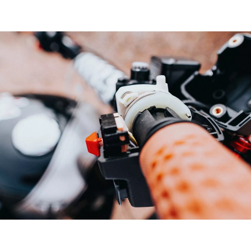 Triumph Scrambler 400x & Speed 400 Throttle Spacer
