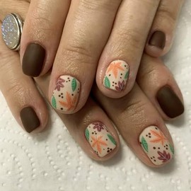 Fall Press On Nails - Short Square Acrylic False Nails with Autumn Leaf Designs, Matte Brown, Full Cover, 24PCS