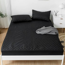 jejeloiu Black Quilted Mattress Pad, 100% Waterproof Breathable Twin Bedding Fitted Sheet Mattress Protector 14" Deep Pocket Cotton Snow Down Alternative Filling Mattress Cover (Twin,Black)