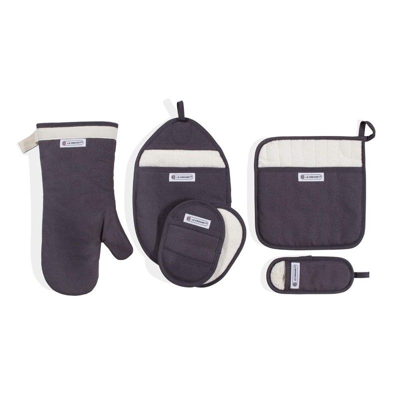 Le Creuset Apron with Pockets, Loop and Drawstring System, One