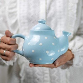 City to Cottage Ceramic 26 oz Teapot, Coffee Pot, Tea Pot for Bloomig and Loose Tea Leaf, Handcrafted Premium Teaware, Baby Blue Polka Dot Tea Pot for Serving Tea and Coffee, Teapot for Tea Lovers