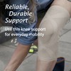 Actimove EVERYDAY SUPPORTS Knee Support with Closed Patella - Firm