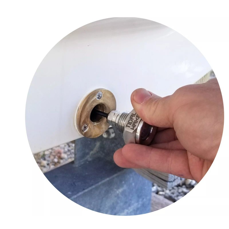 Tidal Wake IP68 Underwater 1/2" Standard Boat Drain Plug LED