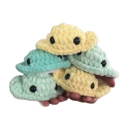 Baby Stingray Stress Relief Fidget Toy - Compact and Tiny anxiety - Color: Green