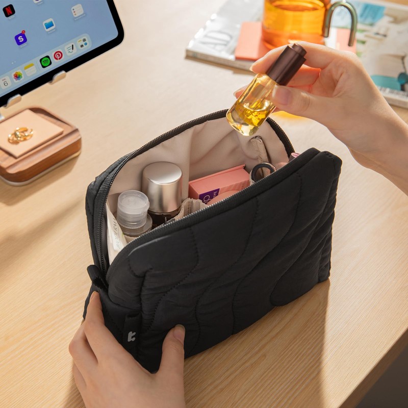 A27 Electronics Organiser, lava landscape