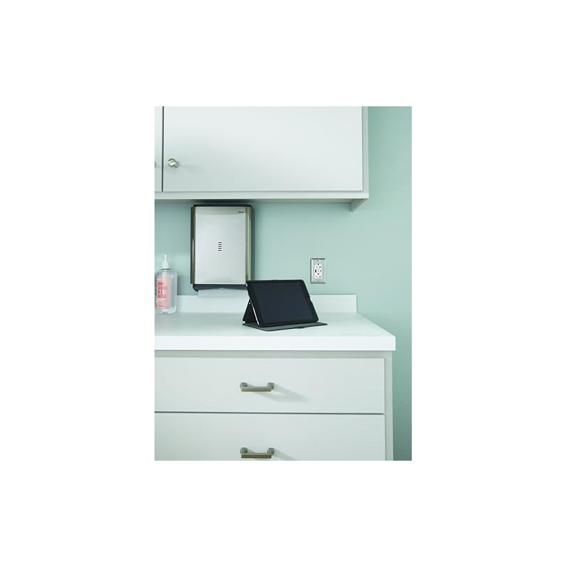 Legrand Pass & Seymour Radiant 20 Amp Hospital-Grade GFCI Wall