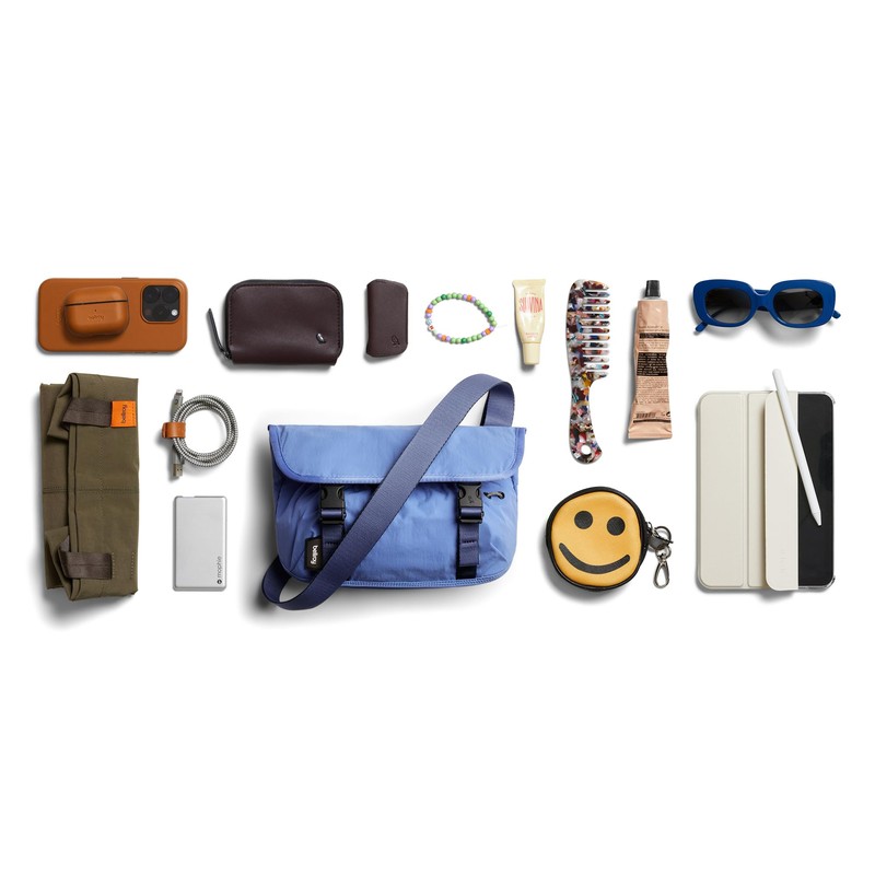 Bellroy Cinch Mini Messenger (6 liter lightweight, compact shoulder bag,