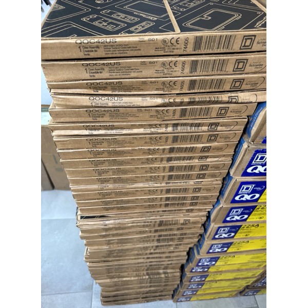 Square D NEW Square D QOC42US LOAD CENTER Cover Only