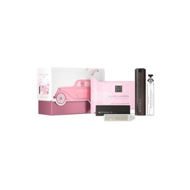 RITUALS The Ritual of Sakura Car Perfume Gift Set - Includes a Car Perfume, a Pack of Car Wipes and a Reusable Wooden Holder with 2 Refillable Air Fresheners