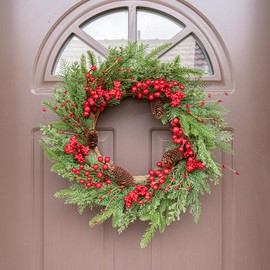 JINGHONG Artificial Christmas Wreath 22 Inch Christmas Wreaths for Front Door Winter Wreath with Red Berries Pine Cones Needles for Indoor Outdoor Xmas Winter Holidays