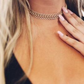 TseenYi Herringbone Chain Gold Thick Herringbone Chain Choker Necklace Antique Chevron Chain Choker Necklaces Jewelry for Women and Girls (Gold)