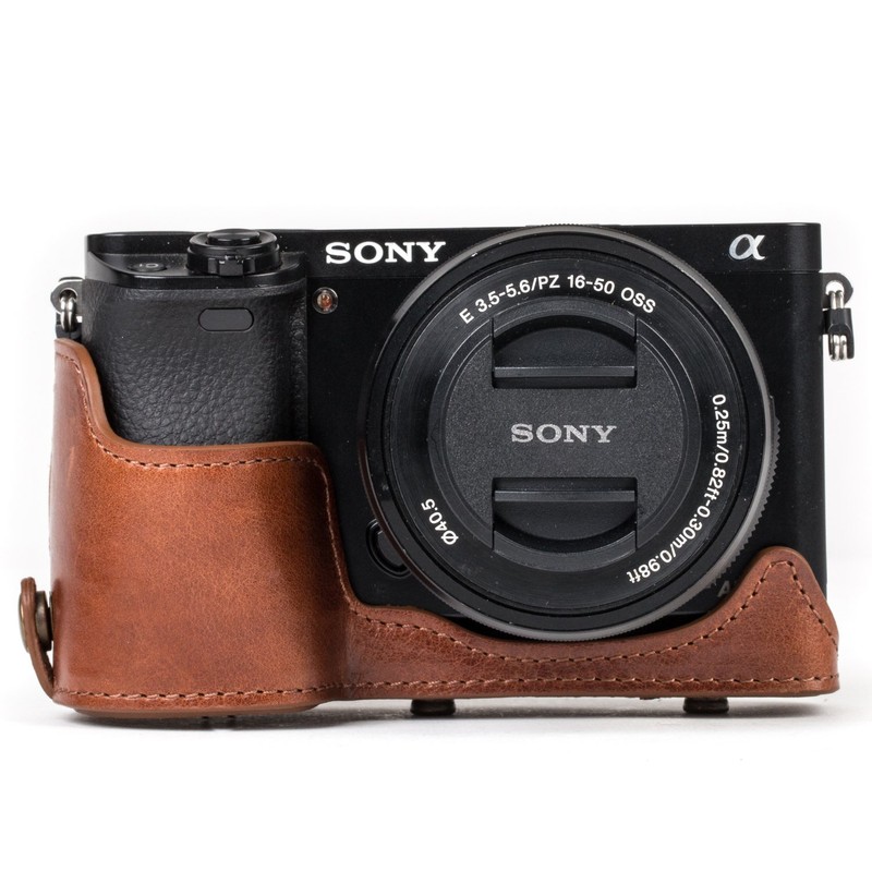 MegaGear Sony Alpha A6300, A6000 (16-50 mm) Ever Ready Echtleder